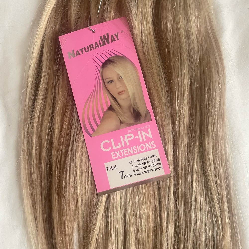 Beige Blonde (P8/613) 14 Inch Clip-In Human Hair Extensions - Never worn!